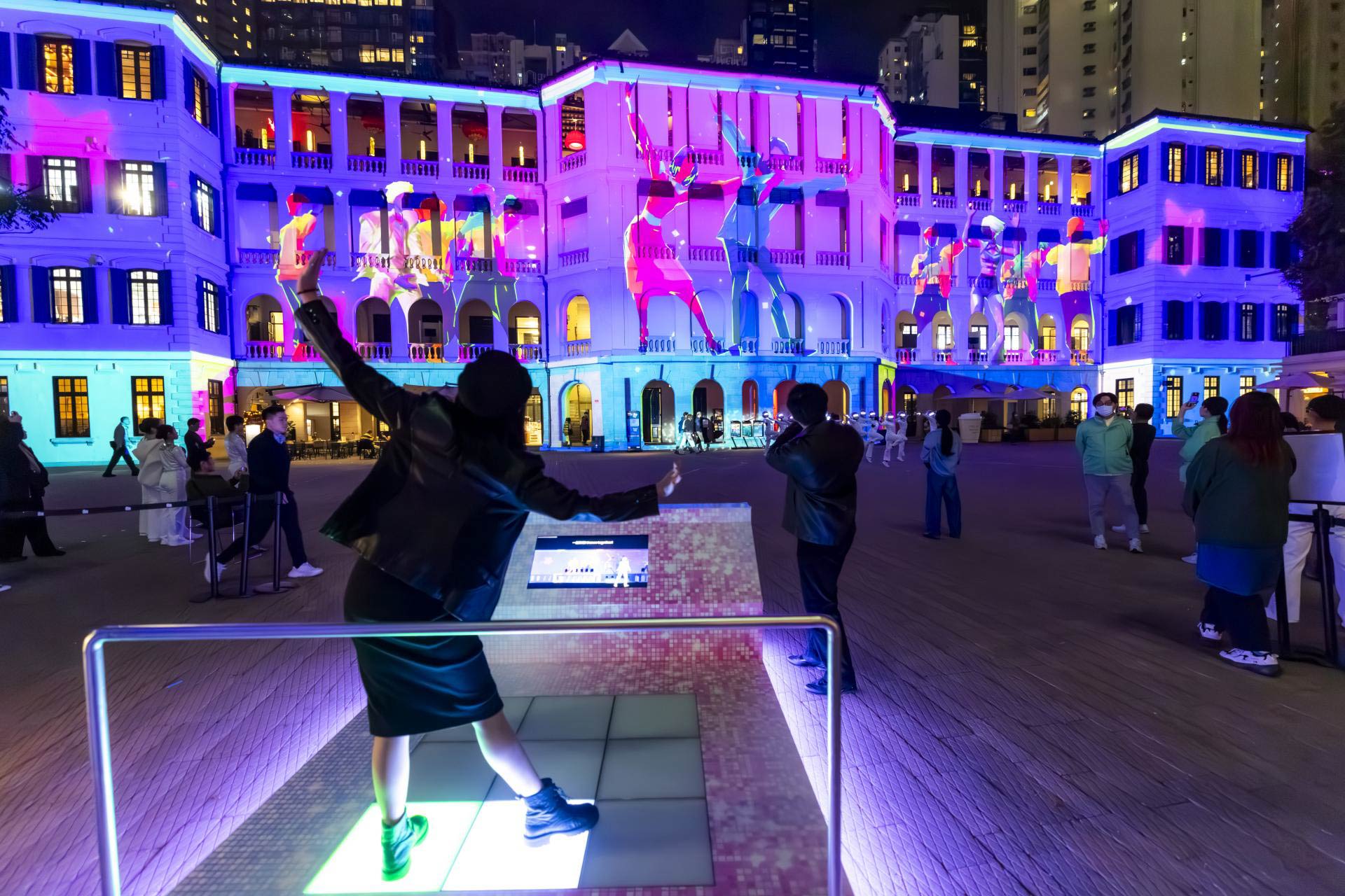 Interactive Projection Mapping